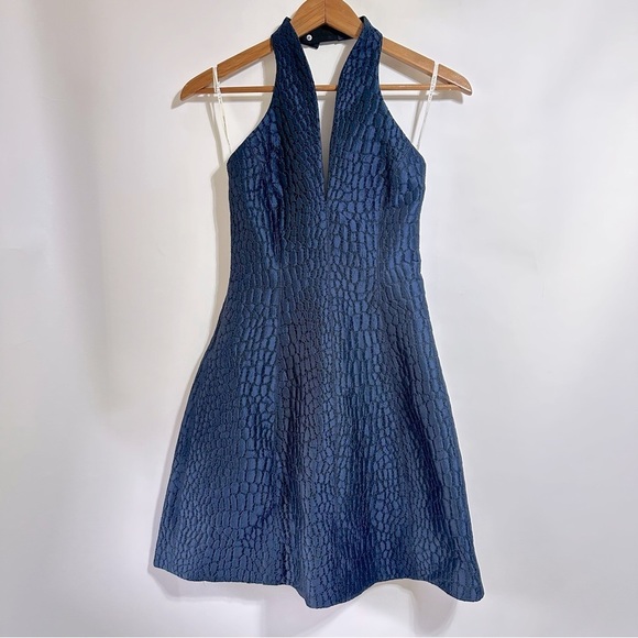 NWT HALSTON HERITAGE Halter jacquard black navy cocktail A-lime halter Dress 0 - Picture 3 of 8